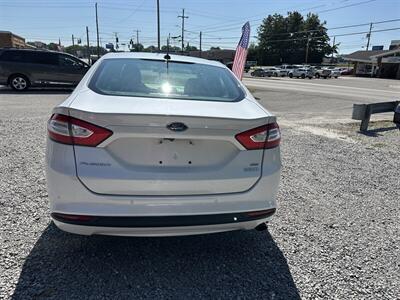 2016 Ford Fusion SE   - Photo 5 - Hopkinsville, KY 42240