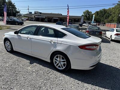 2016 Ford Fusion SE   - Photo 4 - Hopkinsville, KY 42240