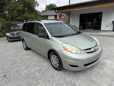 2006 Toyota Sienna CE 7 Passenger Van