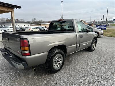 2007 GMC Sierra 1500 Classic Work Truck   - Photo 6 - Hopkinsville, KY 42240