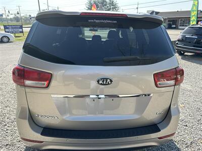 2017 Kia Sedona LX   - Photo 5 - Hopkinsville, KY 42240