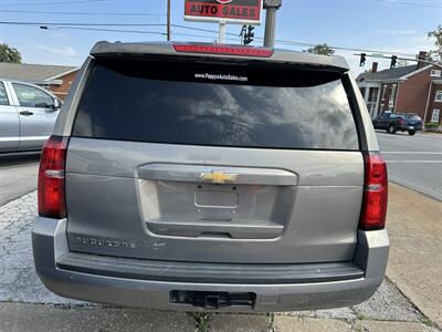 2018 Chevrolet Suburban LT   - Photo 5 - Hopkinsville, KY 42240