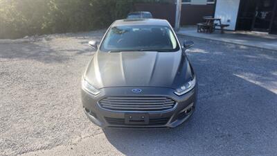 2014 Ford Fusion SE   - Photo 2 - Hopkinsville, KY 42240
