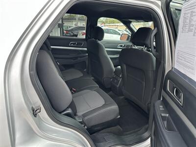 2017 Ford Explorer XLT   - Photo 10 - Hopkinsville, KY 42240