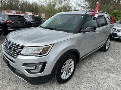 2017 Ford Explorer XLT   - Photo 3 - Hopkinsville, KY 42240