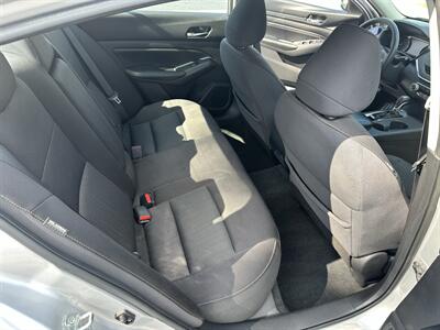 2020 Nissan Altima 2.5 S   - Photo 9 - Hopkinsville, KY 42240