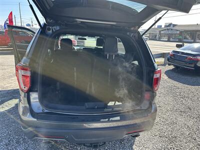 2018 Ford Explorer XLT   - Photo 9 - Hopkinsville, KY 42240