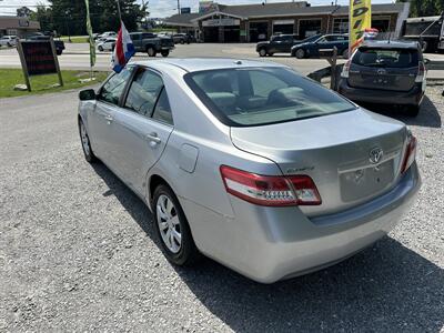 2011 Toyota Camry   - Photo 4 - Hopkinsville, KY 42240