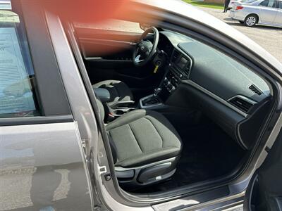 2020 Hyundai ELANTRA SE   - Photo 9 - Hopkinsville, KY 42240