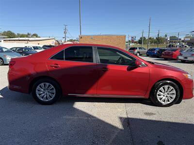 2012 Toyota Camry   - Photo 2 - Hopkinsville, KY 42240