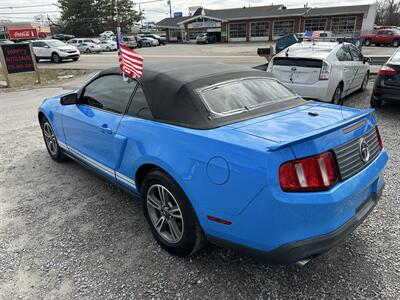 2011 Ford Mustang V6   - Photo 3 - Hopkinsville, KY 42240