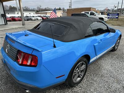 2011 Ford Mustang V6   - Photo 5 - Hopkinsville, KY 42240