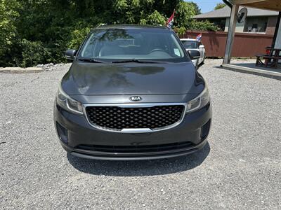 2015 Kia Sedona LX   - Photo 2 - Hopkinsville, KY 42240