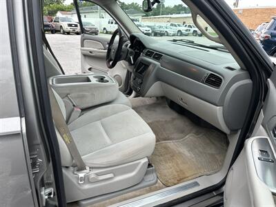 2007 Chevrolet Tahoe LS LS 4dr SUV   - Photo 10 - Hopkinsville, KY 42240