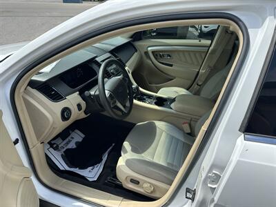 2018 Ford Taurus SE   - Photo 7 - Hopkinsville, KY 42240