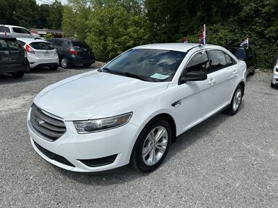 2018 Ford Taurus SE   - Photo 3 - Hopkinsville, KY 42240