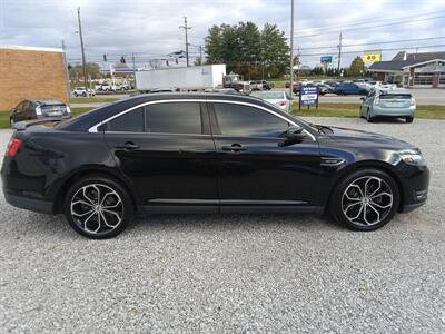 2016 Ford Taurus SHO   - Photo 3 - Hopkinsville, KY 42240