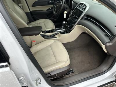 2015 Chevrolet Malibu LT   - Photo 10 - Hopkinsville, KY 42240