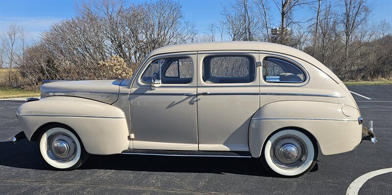1941 Mercury Deluxe  