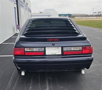 1990 Ford Mustang LX 5.0   - Photo 5 - Auburn, IN 46706