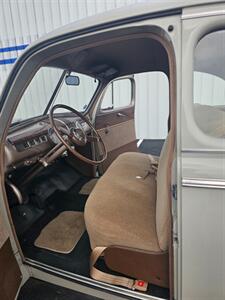 1946 Ford Deluxe Business   - Photo 15 - Auburn, IN 46706