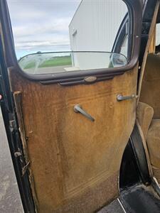 1937 Ford Touring Sedan - Photo 21 - Auburn, IN 46706