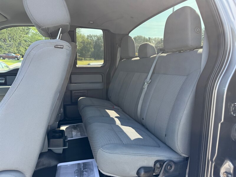 2013 Ford F-150 STX photo 10