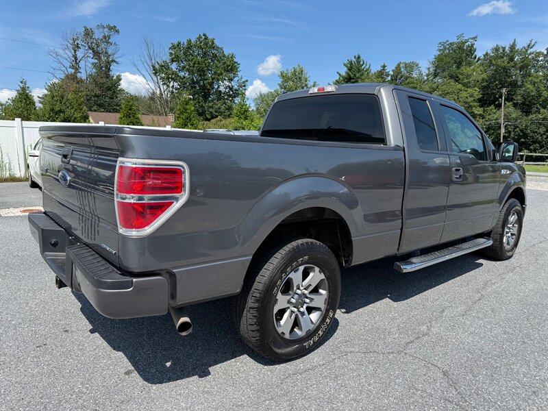 2013 Ford F-150 STX photo 5