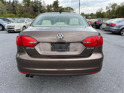 2011 Volkswagen Jetta SE PZEV   - Photo 7 - Jonestown, PA 17038
