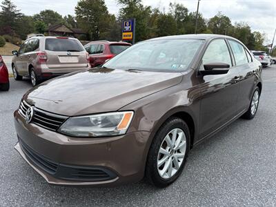 2011 Volkswagen Jetta SE PZEV   - Photo 2 - Jonestown, PA 17038