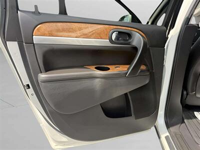 2012 Buick Enclave Leather - Photo 12 - Jonestown, PA 17038