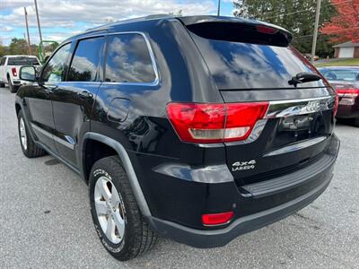 2012 Jeep Grand Cherokee Laredo   - Photo 25 - Jonestown, PA 17038