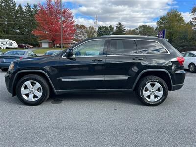 2012 Jeep Grand Cherokee Laredo   - Photo 1 - Jonestown, PA 17038