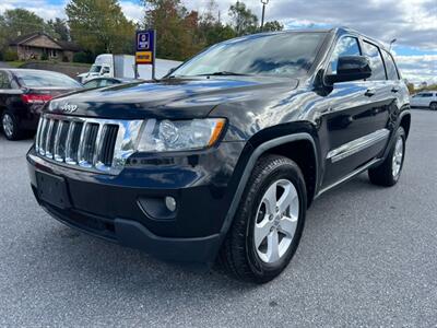 2012 Jeep Grand Cherokee Laredo   - Photo 3 - Jonestown, PA 17038