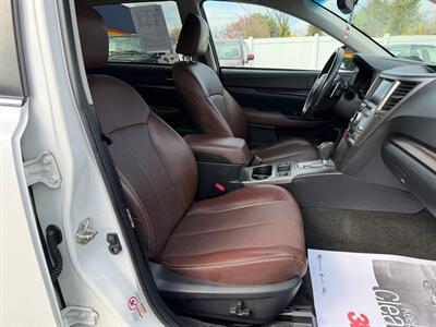 2013 Subaru Outback 2.5i Limited   - Photo 25 - Jonestown, PA 17038