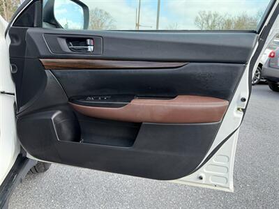 2013 Subaru Outback 2.5i Limited   - Photo 24 - Jonestown, PA 17038