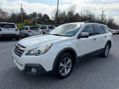 2013 Subaru Outback 2.5i Limited   - Photo 2 - Jonestown, PA 17038