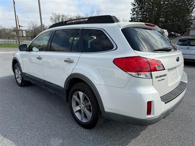 2013 Subaru Outback 2.5i Limited   - Photo 8 - Jonestown, PA 17038