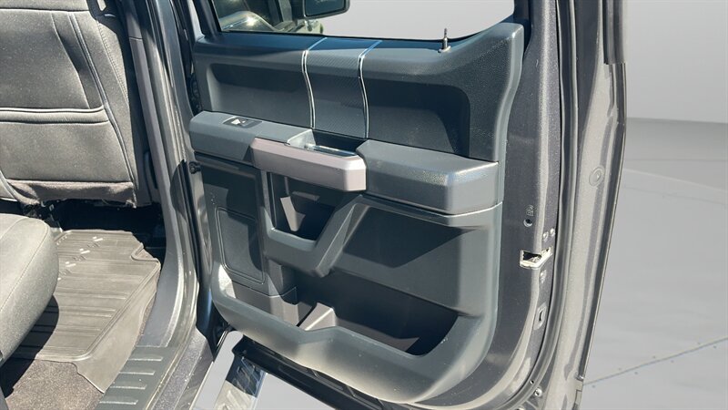 2020 Ford F-150 XL - Photo 17 - Jonestown, PA 17038