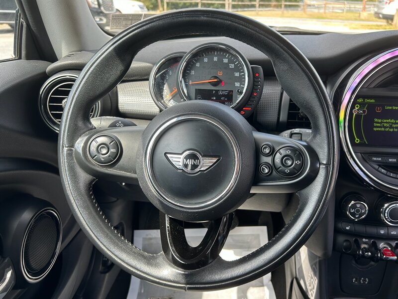 2014 Mini Cooper Hardtop 2 Door photo 14