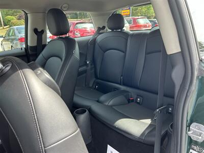 2014 MINI Hardtop Cooper   - Photo 9 - Jonestown, PA 17038