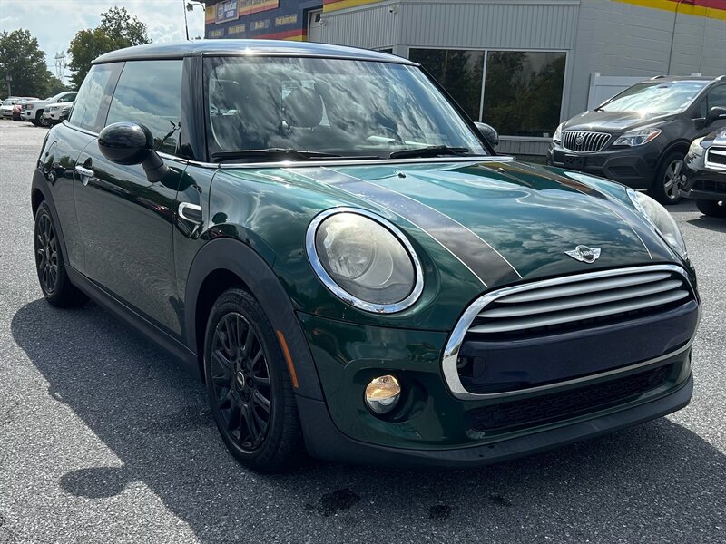 2014 Mini Cooper Hardtop 2 Door photo 4