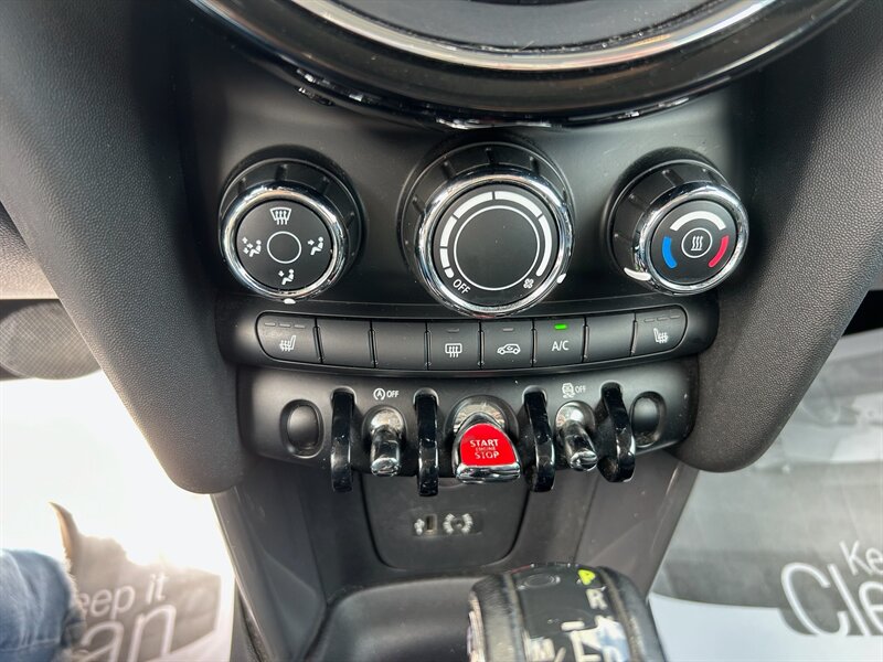 2014 Mini Cooper Hardtop 2 Door photo 18