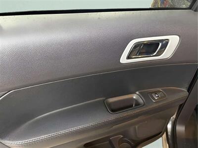 2015 Ford Explorer XLT - Photo 16 - Jonestown, PA 17038