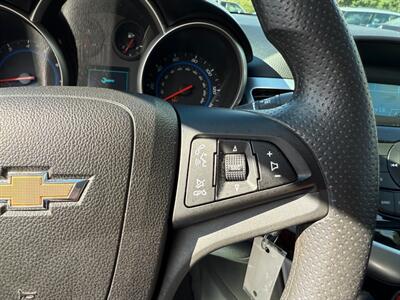 2016 Chevrolet Cruze Limited 1LT Auto   - Photo 20 - Jonestown, PA 17038
