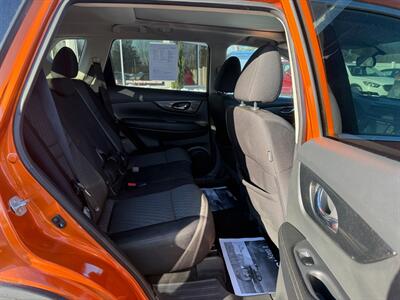 2017 Nissan Rogue S   - Photo 16 - Jonestown, PA 17038