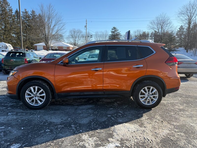 2017 Nissan Rogue S  