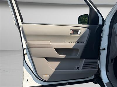2012 Honda Pilot EX - Photo 11 - Jonestown, PA 17038