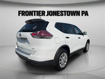 2016 Nissan Rogue S   - Photo 5 - Jonestown, PA 17038