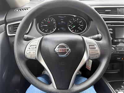 2016 Nissan Rogue S - Photo 11 - Jonestown, PA 17038